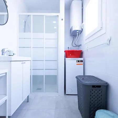 Centrico En Riells Con Terraza A 100m De La Playa - Es-325-3 Apartment