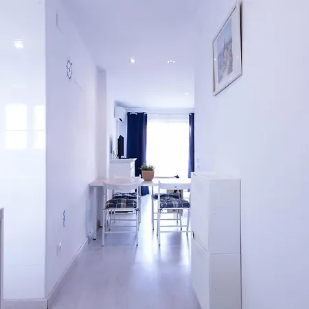 Centrico En Riells Con Terraza A 100m De La Playa - Es-325-3 *